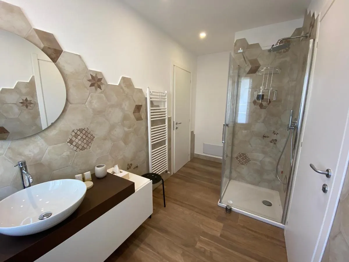 Dolcelago Hotel Sirone